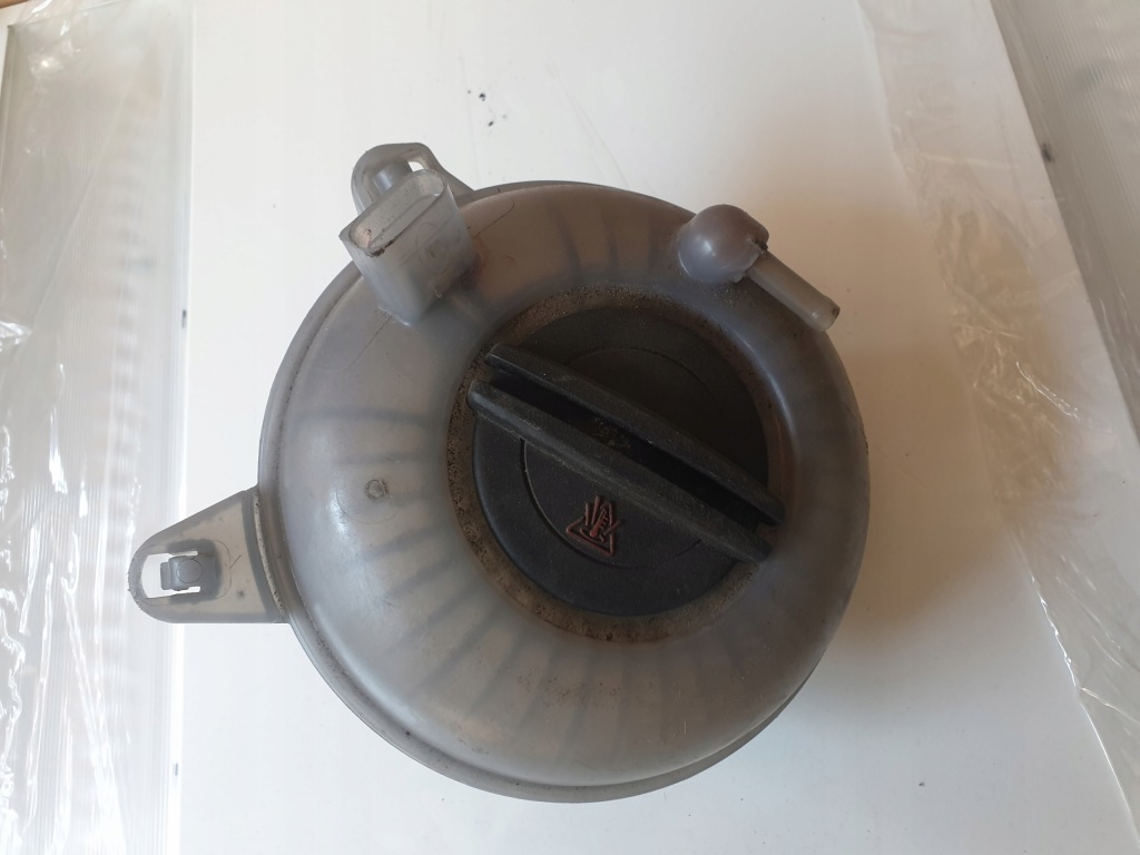 фото №1, Vw passat b8 бачок расширительный жидкость