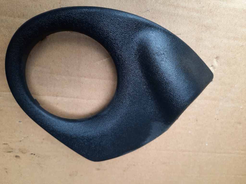 фото №1, Решётка противотуманной фары citroen c3 pluriel