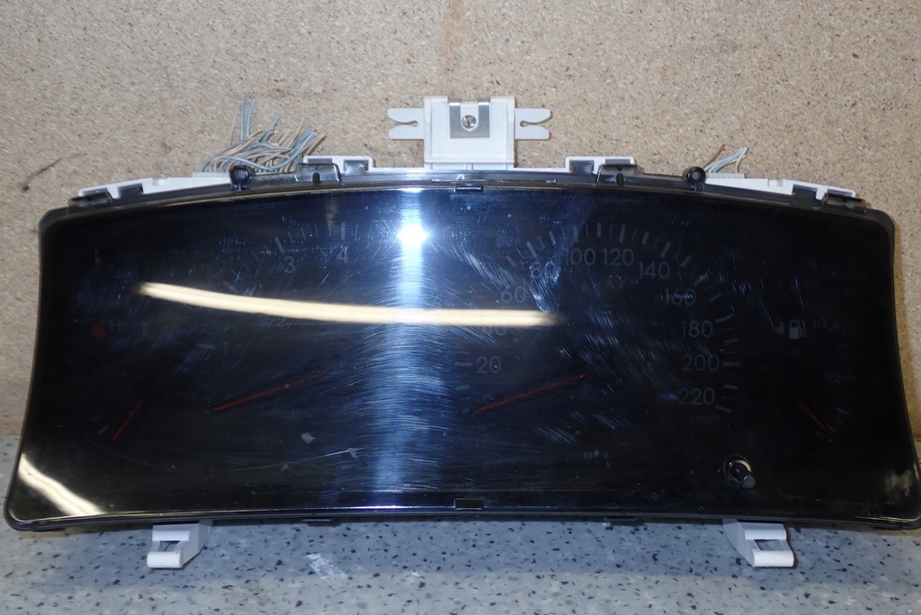 фото №4, Toyota corolla e12 1.4 d4d 02-07 приборы счетчик