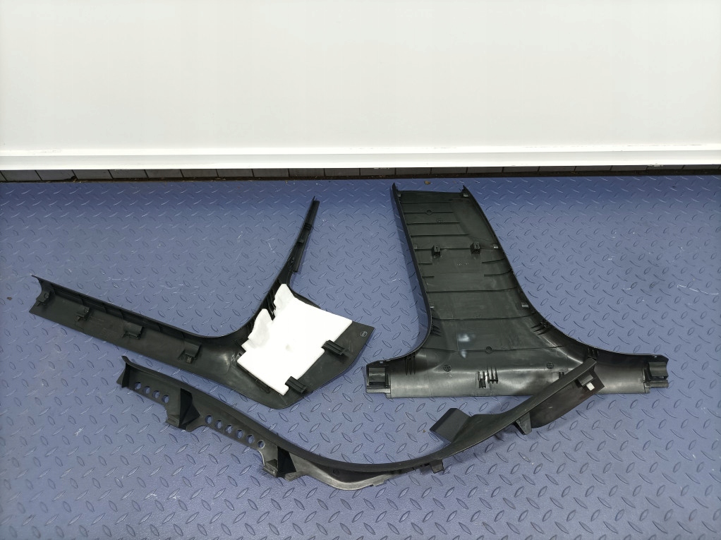 фото №8, Audi a4 b8 kombi avant комплект захист bok правий 8k0867768b