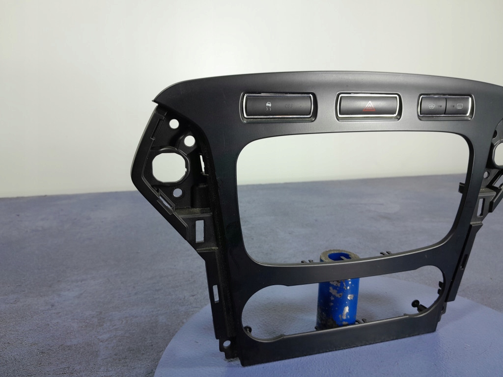 фото №2, Ford mondeo mk4 lift захист рамка радіо панель кондиціонера bs71-18522