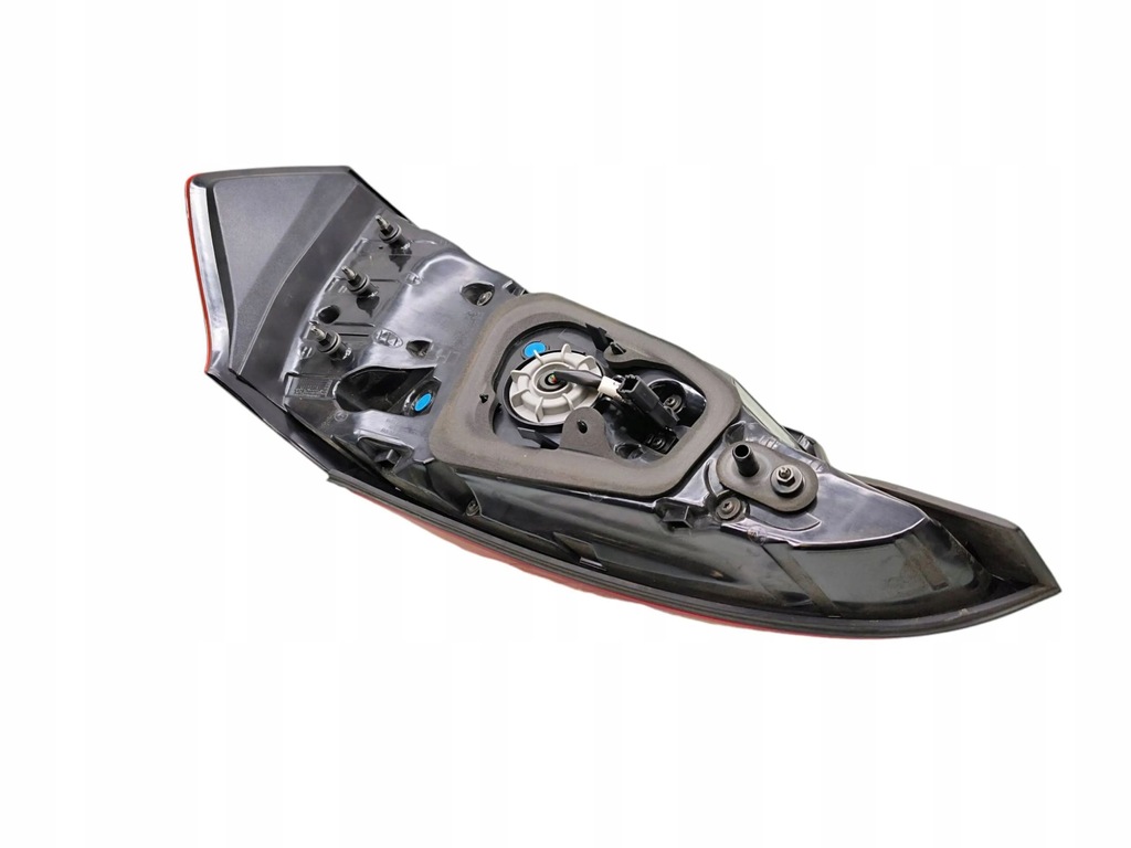 фото №8, Chevrolet bolt 2018 ліва сторона лампи задній кришки багажника