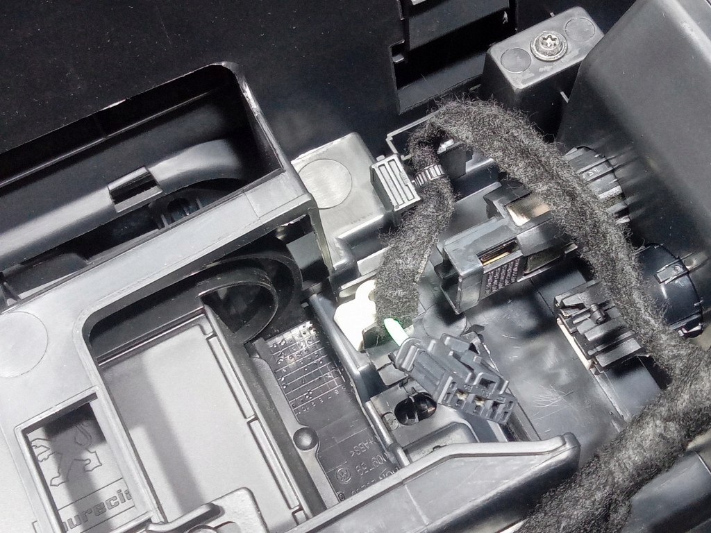 фото №9, Peugeot 508 i lift туннель средний подлокотник кожа eu