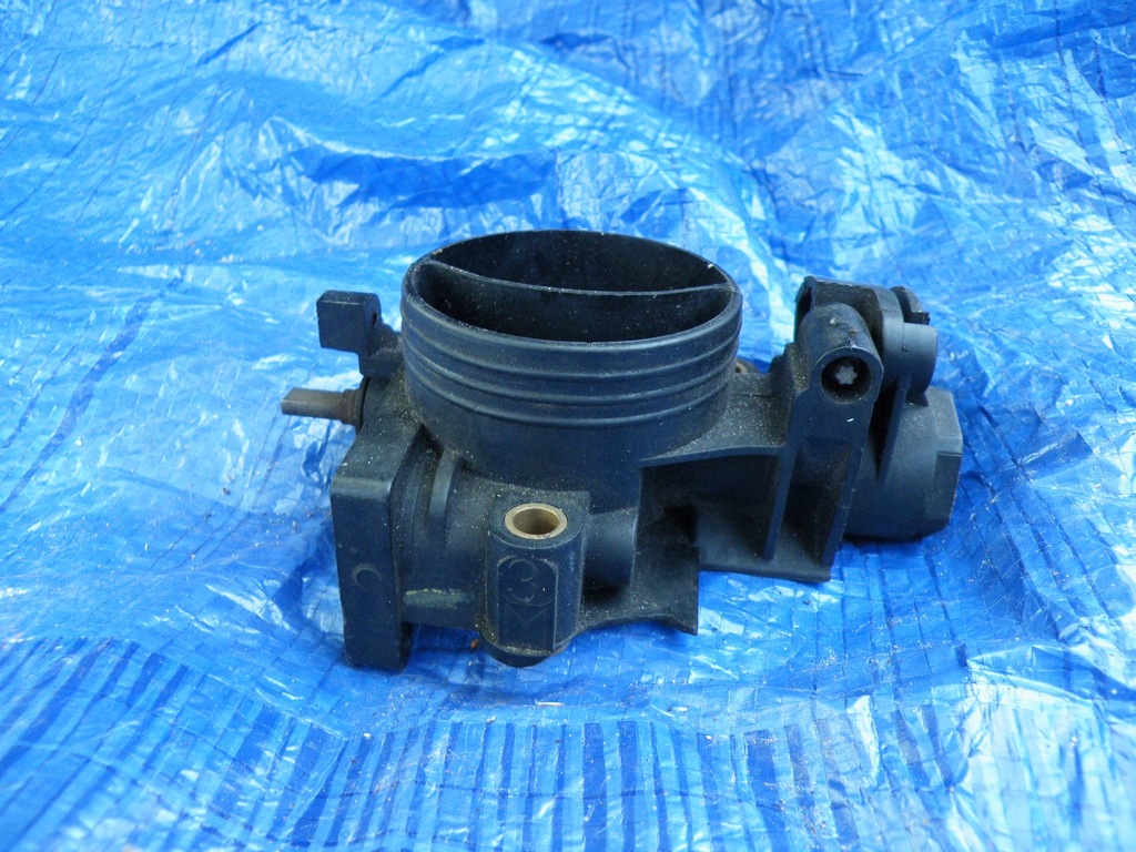 фото №6, Peugeot 206 306 partner i 1.4 8v дроссельная заслонка 7278800001