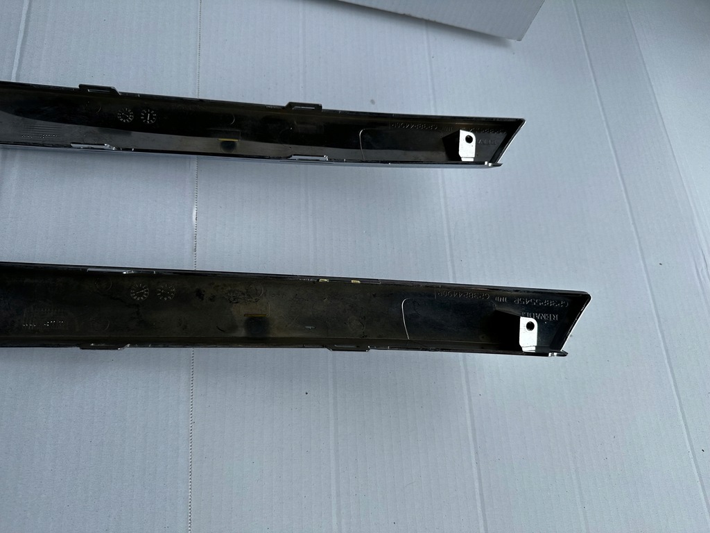 фото №9, Хром решітка 623825545r dacia lodgy