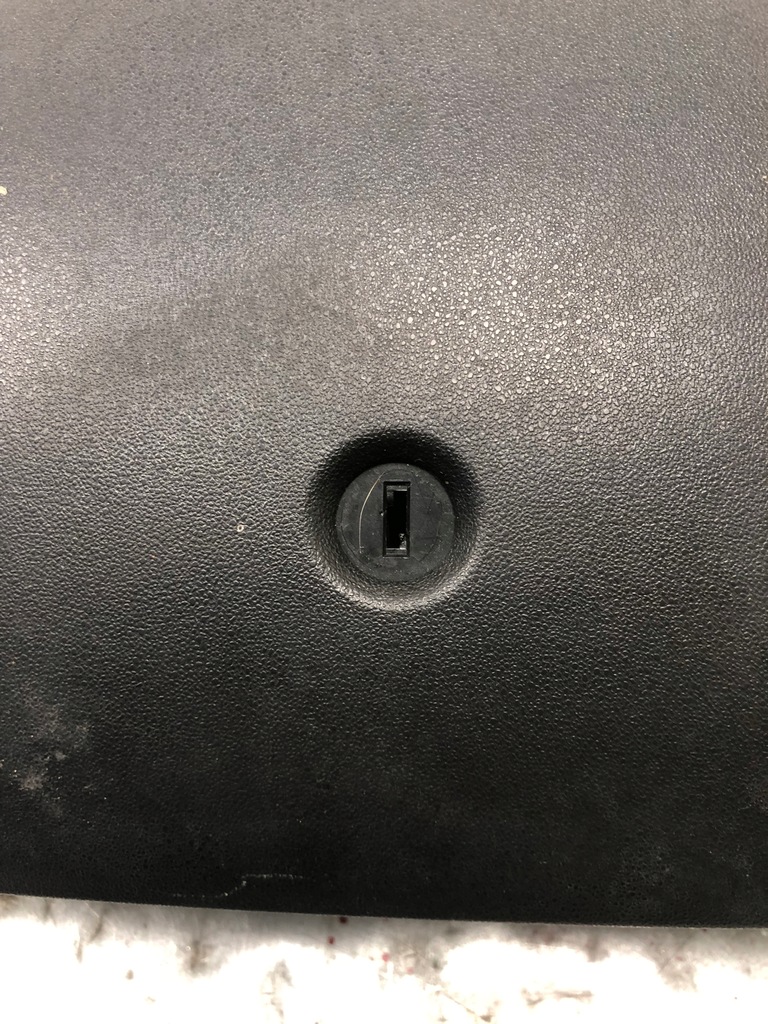 фото №3, Mazda rx-8 бардачок туннель europa