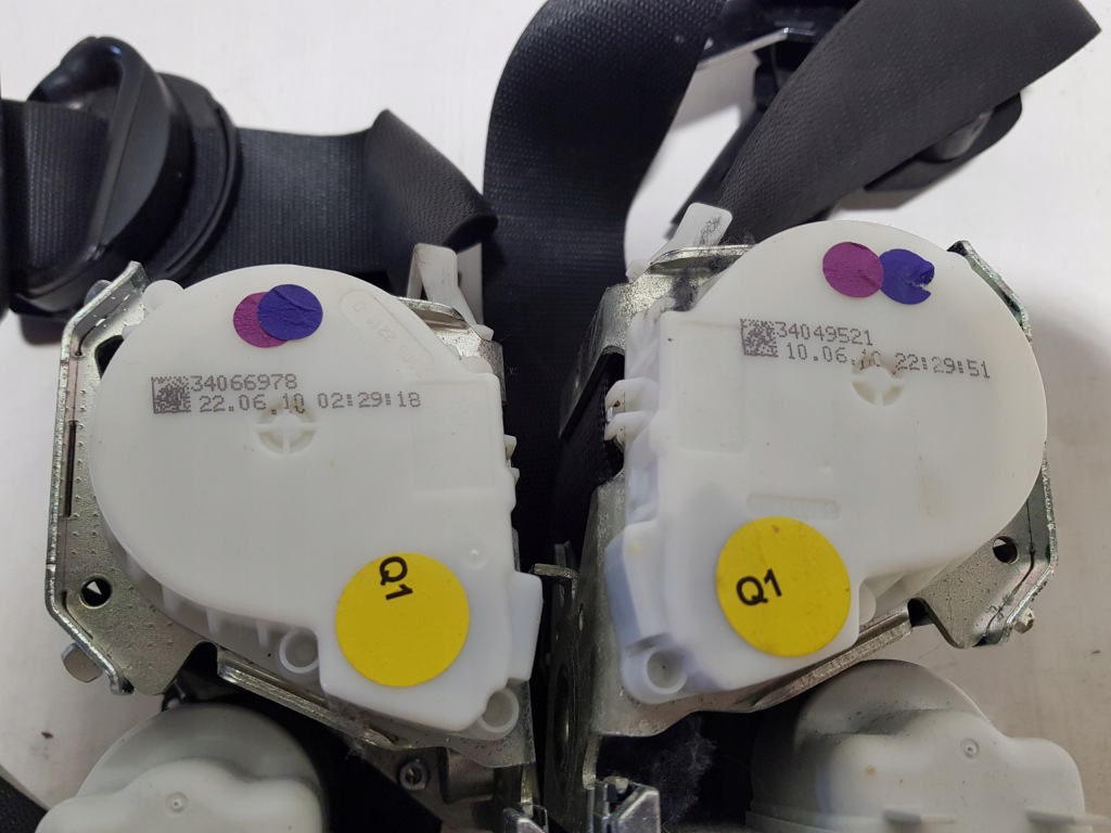 фото №3, Mercedes ml w164 lift комплект ремені перед задня