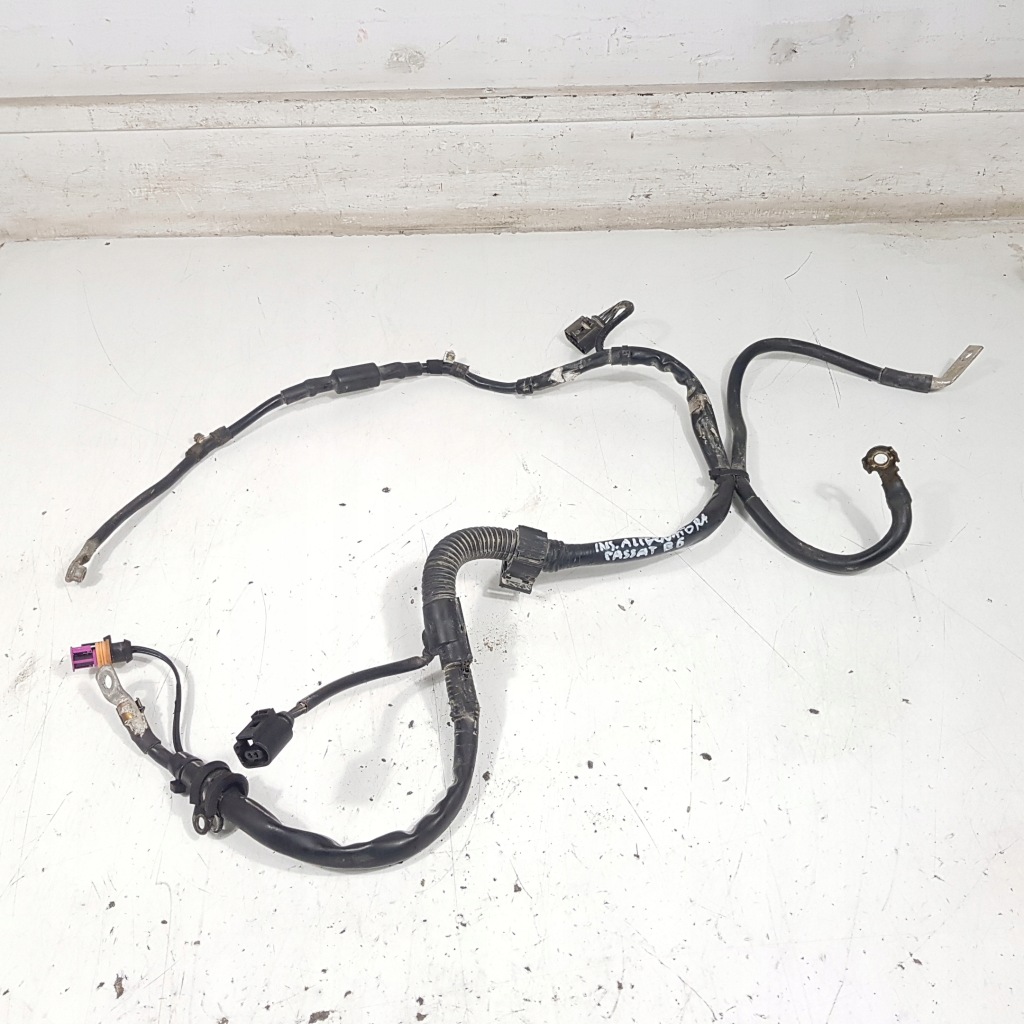 Купити Електропроводка акумулятор vw passat b6