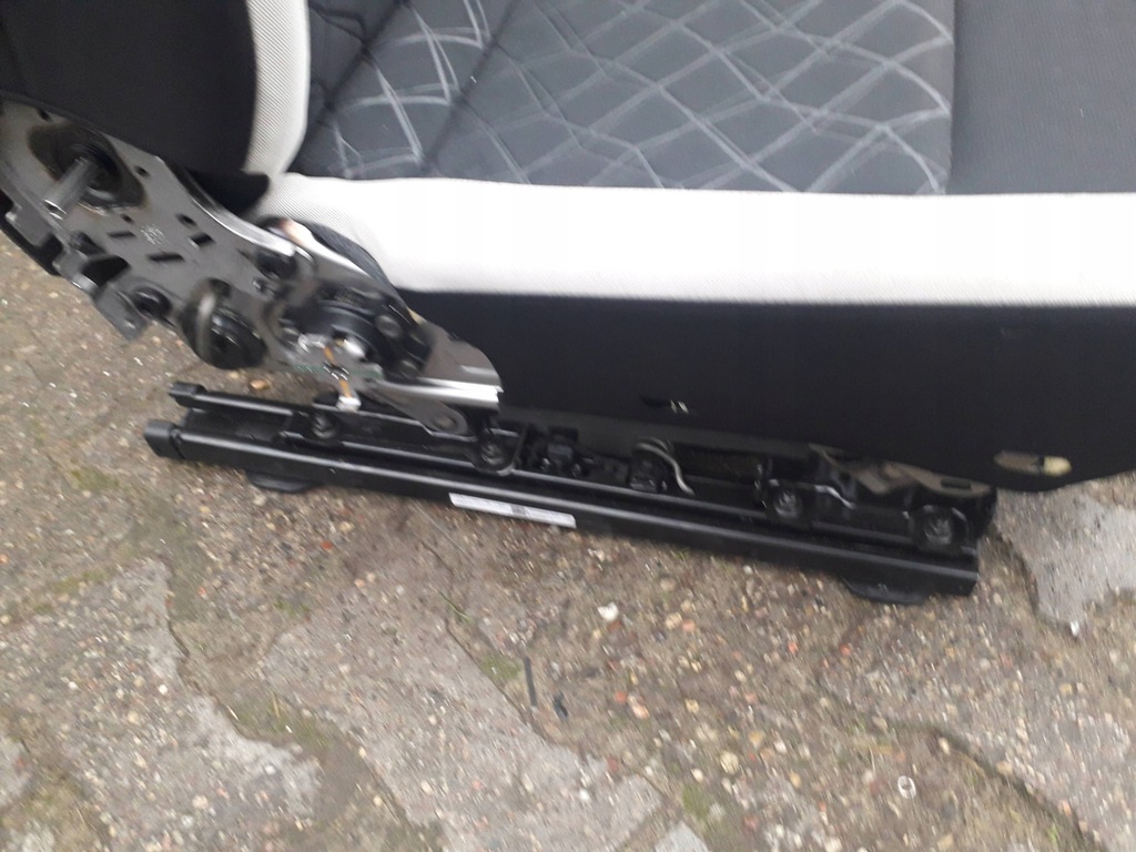 фото №4, Сиденье перед передний nissan micra k14 17- правый