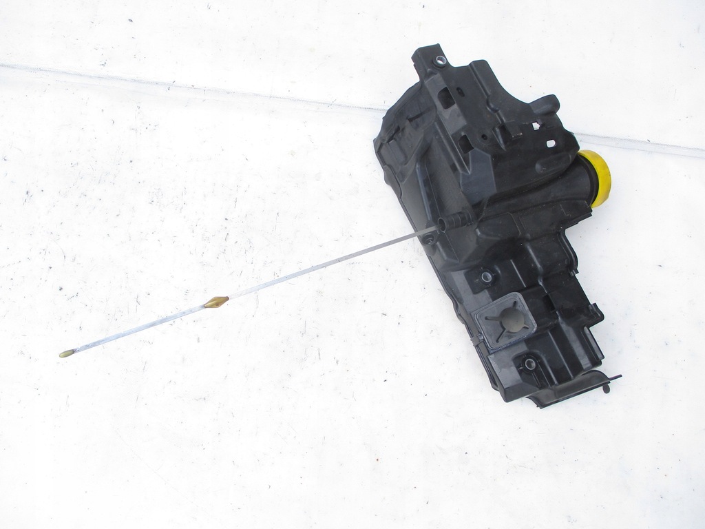 фото №2, Renault kadjar заливная горловина масла щуп защита 1.5 dci