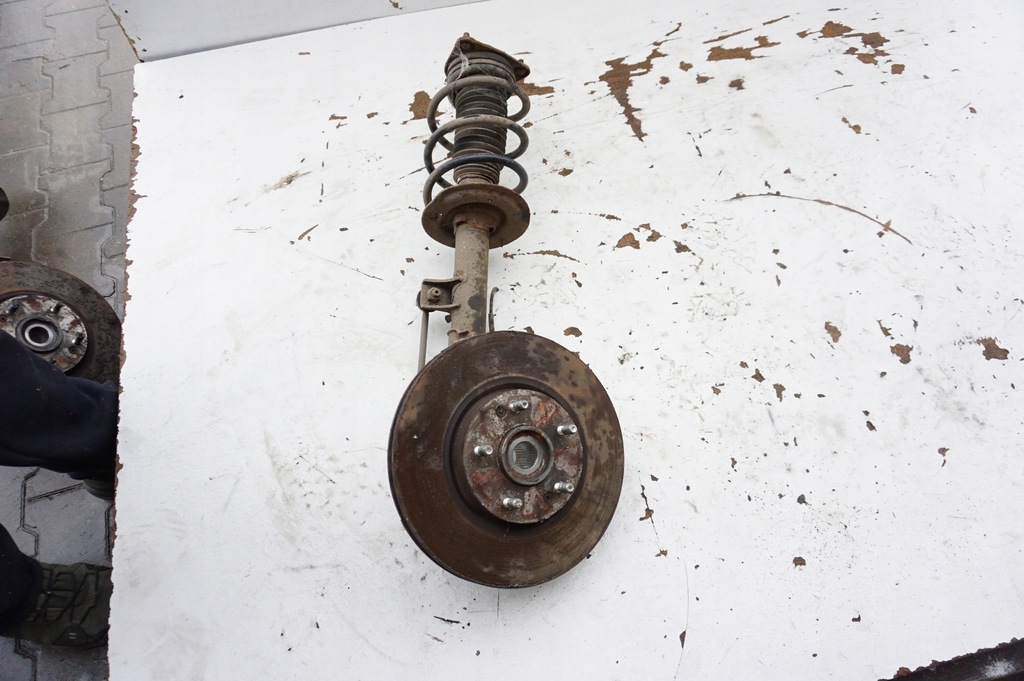 фото №1, Mcperson левый перед hyundai ix35 i 1.7 crdi