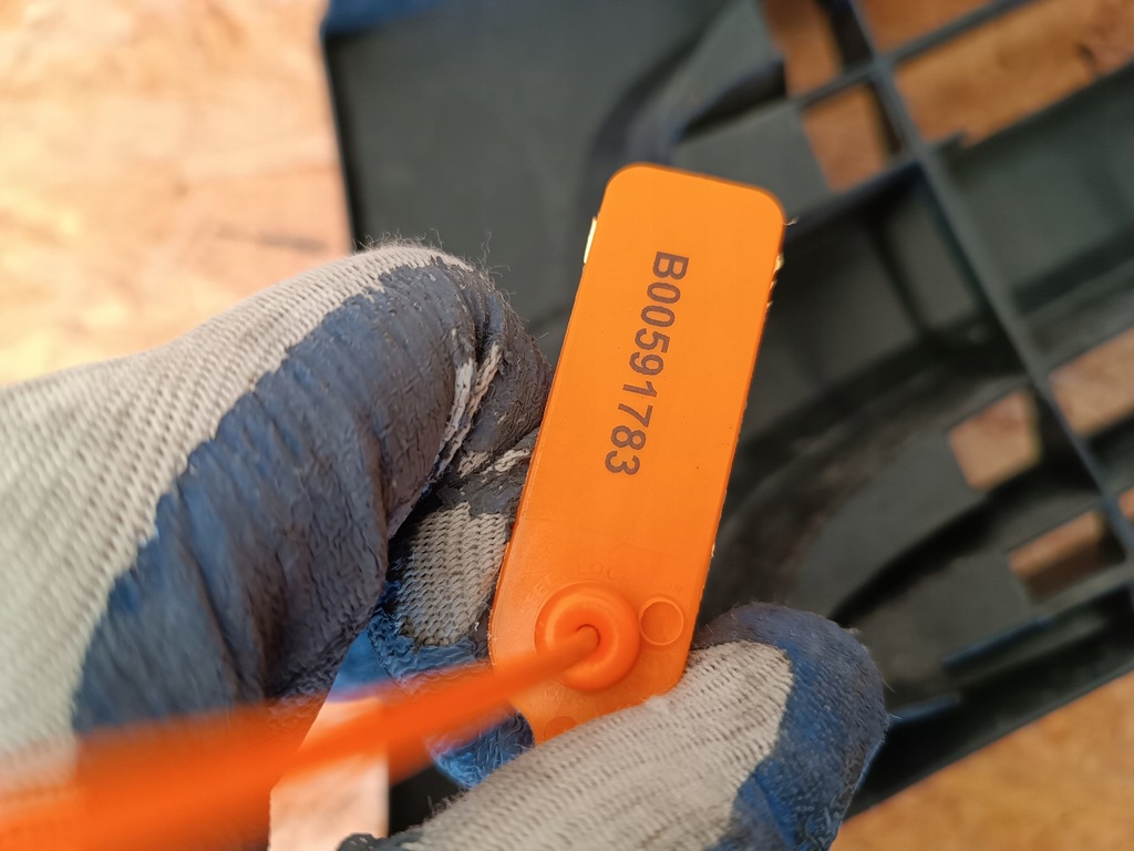 фото №16, Решётка решётка радиатора бампера перед решётка радиатора toyota hilux vi 2002-