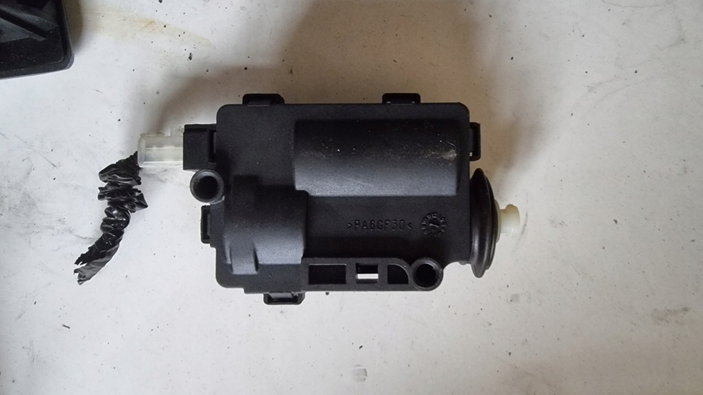 фото №1, Volvo v50 клапан вакуумa pa6gf30 pa6gf30