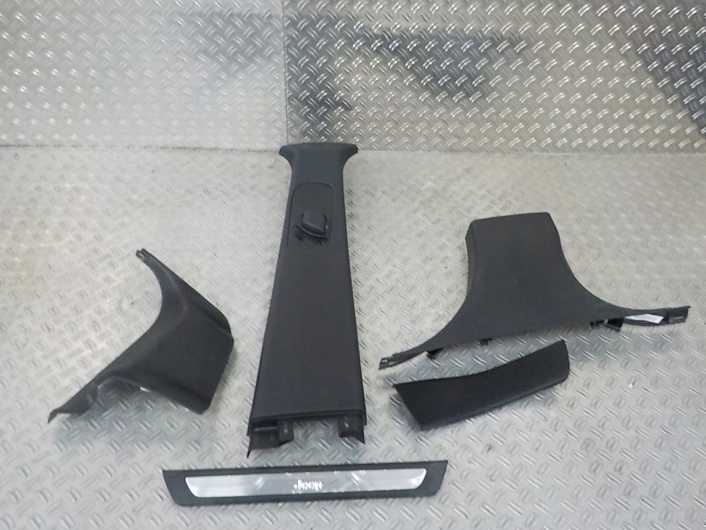 фото №1, Grand cherokee wk2 защита стойка среднего правая