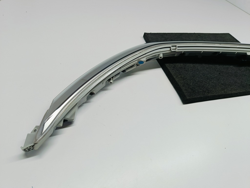 фото №13, Hyundai ioniq 5 v 21- лампа молдинг накладка свет drl левая перед 92108-gi