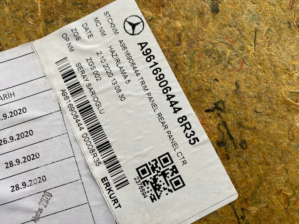 A9616906444 mercedes actros mp4 обивка кабины спинка bigspace big space Недорого