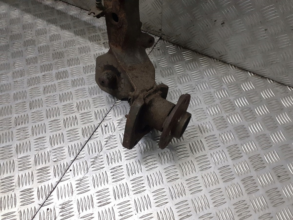 фото №3, Балка подвеска задняя opel zafira b