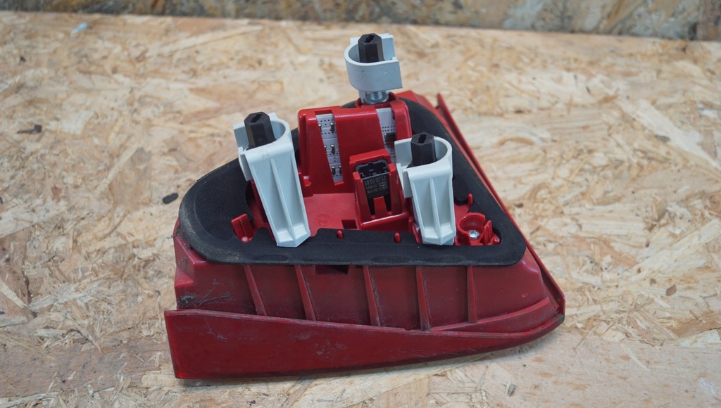 фото №7, Лампа лівий задня audi a5 8t lift 8t0945093c