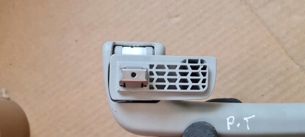 фото №8, A4 b9 8w ручка потолочный кронштейн правый задняя a5 8w