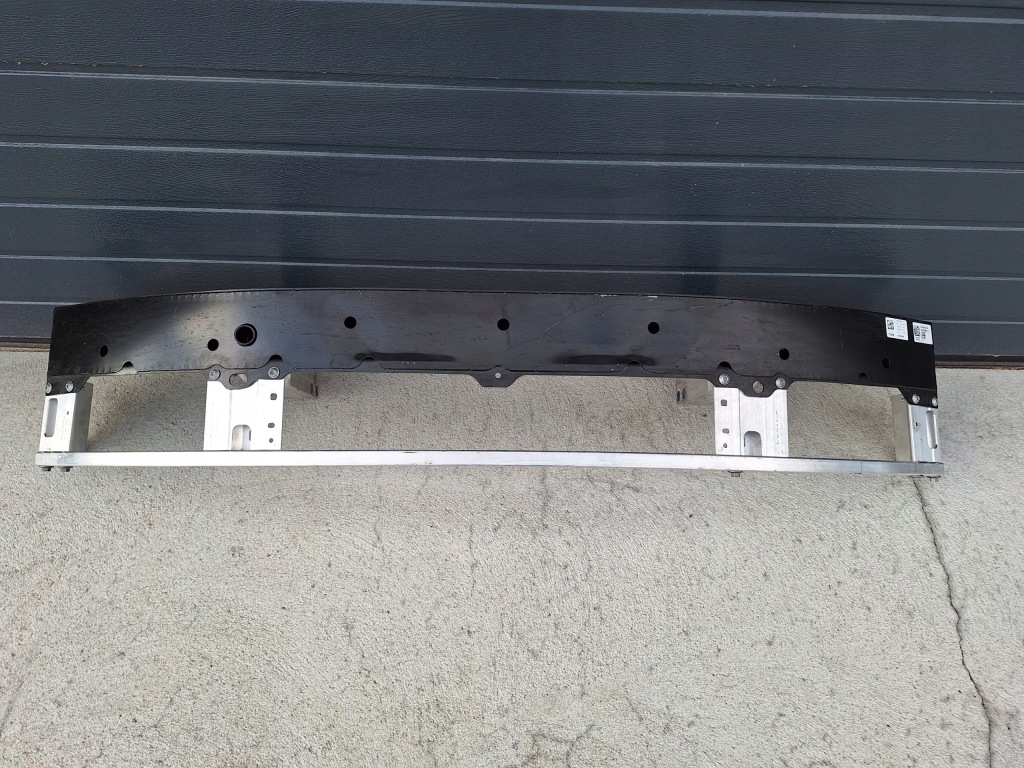 фото №1, Mercedes eqs v296 балка pod бампер передний