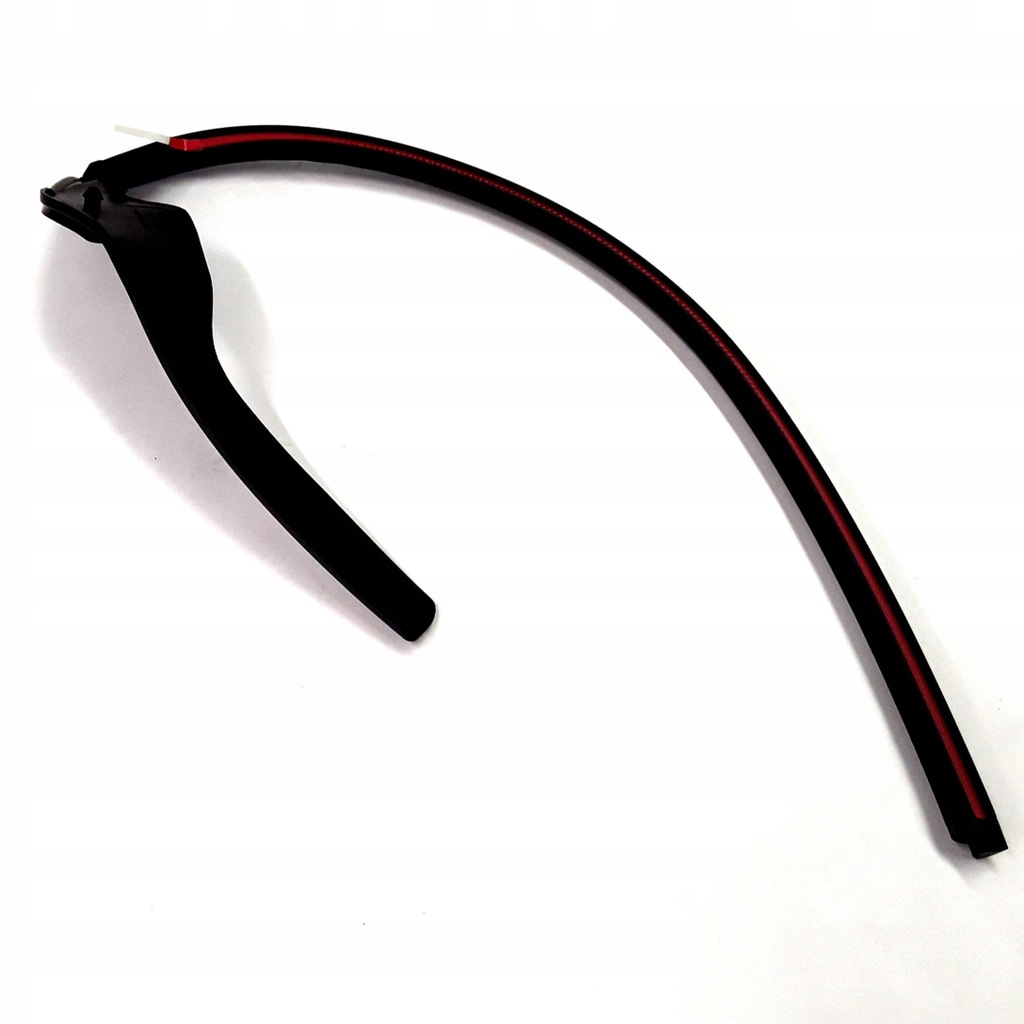 фото №4, Volvo v70 mk3 rear left крышка багажника уплотнитель 31299378 original