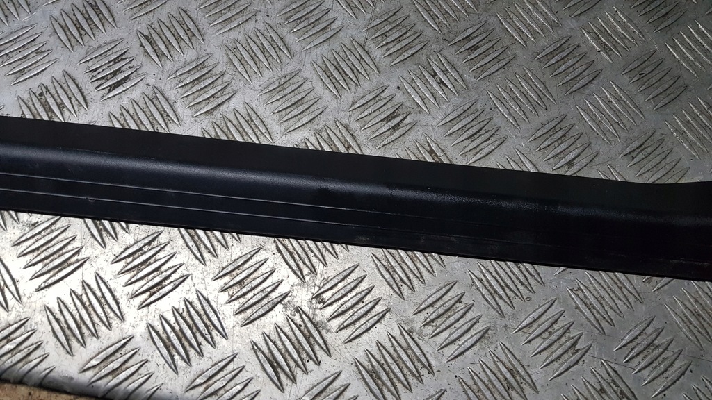 фото №12, Mercedes w203 молдинг порог левая правая coupe