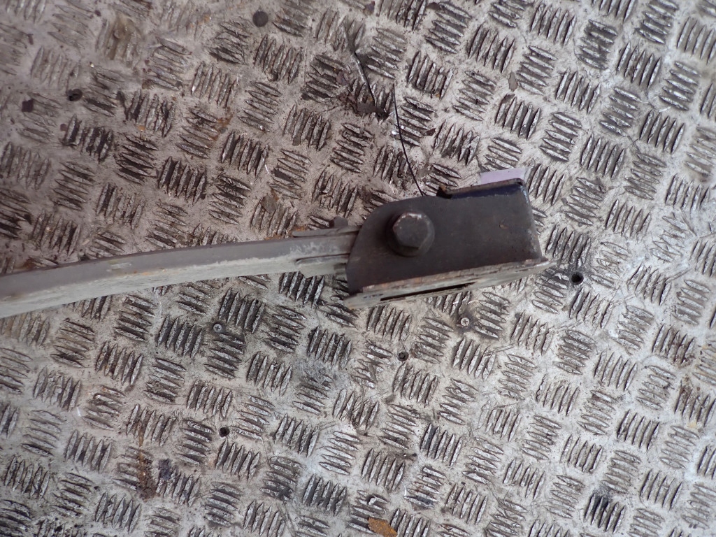 фото №5, Opel movano a master ii 98-10 рессора задняя задний 1 щетка 1p кронштейн