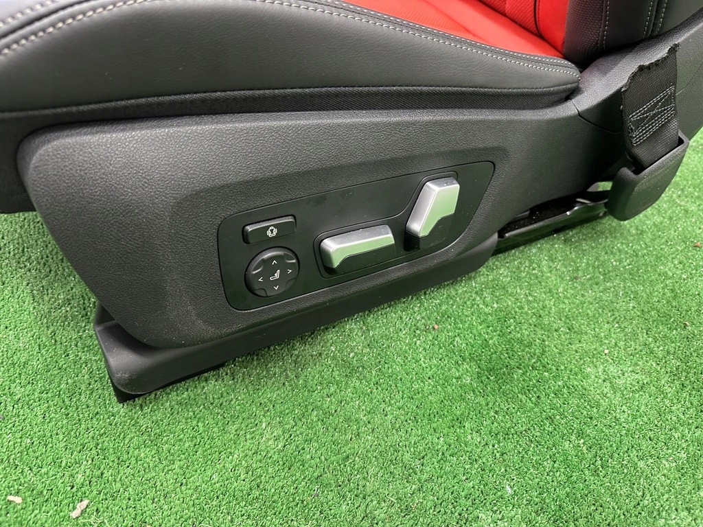 фото №6, Bmw 8 g16 обивка сиденья заднее сиденье обшивки туннель кожа fiona rot