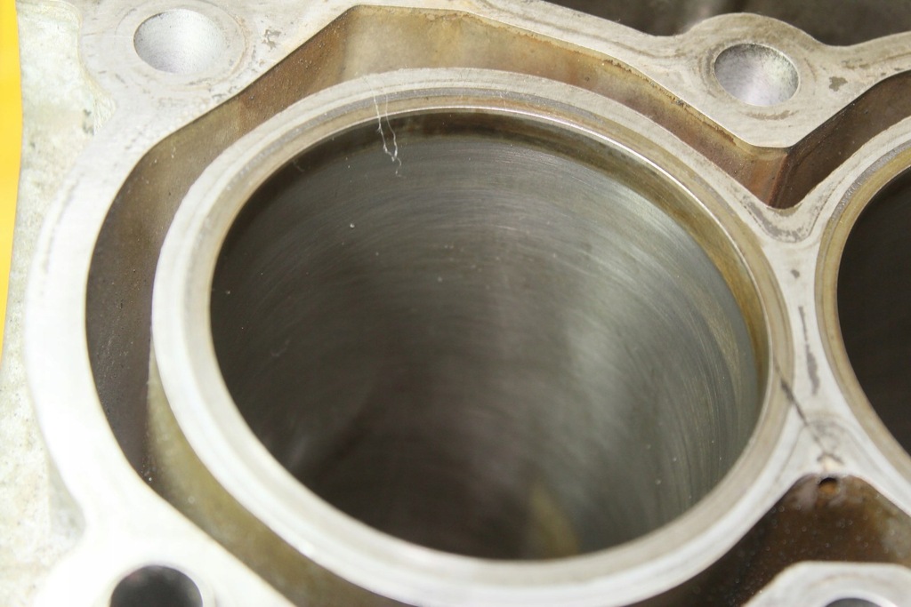 фото №5, Блок двигателя peugeot 207 1.4 1.6 ehdi bhr 10fdbz 9685737310 9684422610