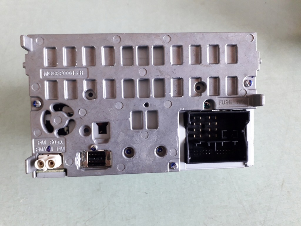 фото №4, Audi a4 b8 a5 8t радіо concert чейнджер