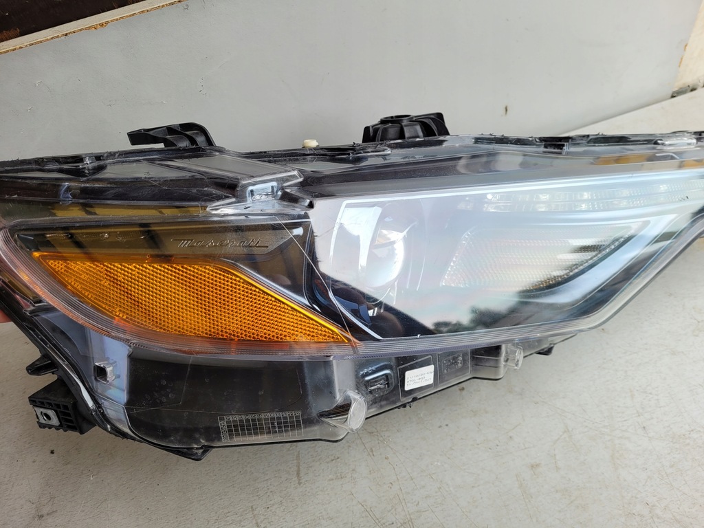 фото №8, Maserati levante лампа правая перед передняя bi-xenon 90080616 usa 670034639