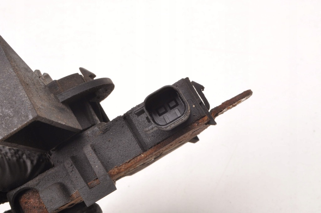 Ford focus mk2 тяга замок капот в Украине