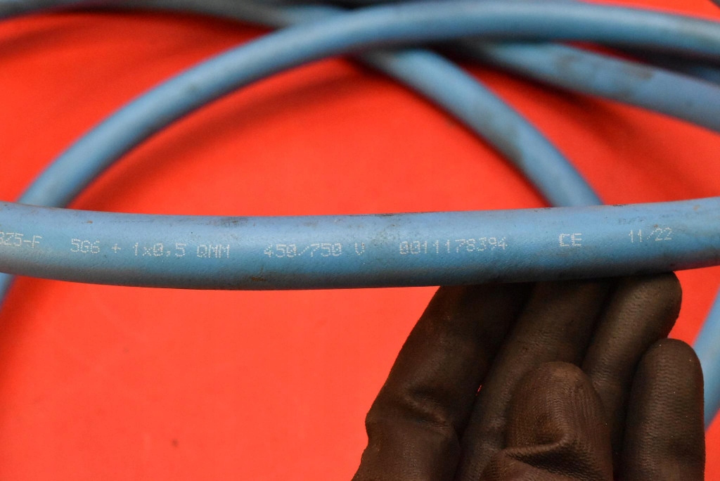 фото №11, Зарядное устройство шланг зарядки el1505712 tesla model y 60 kwh 299 km 20-