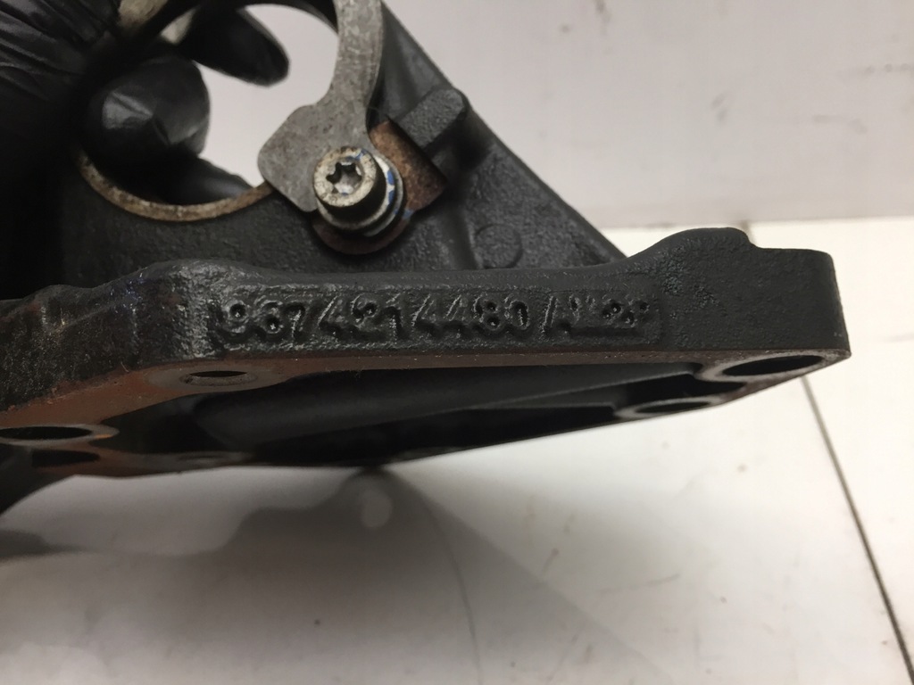 фото №3, Expert iii 2.0 bluehdi кронштейн опора полуось