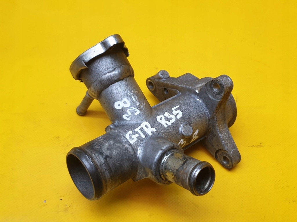 фото №1, Патрубок заливная горловина жидкость nissan gt-r r35 vr38 3.8