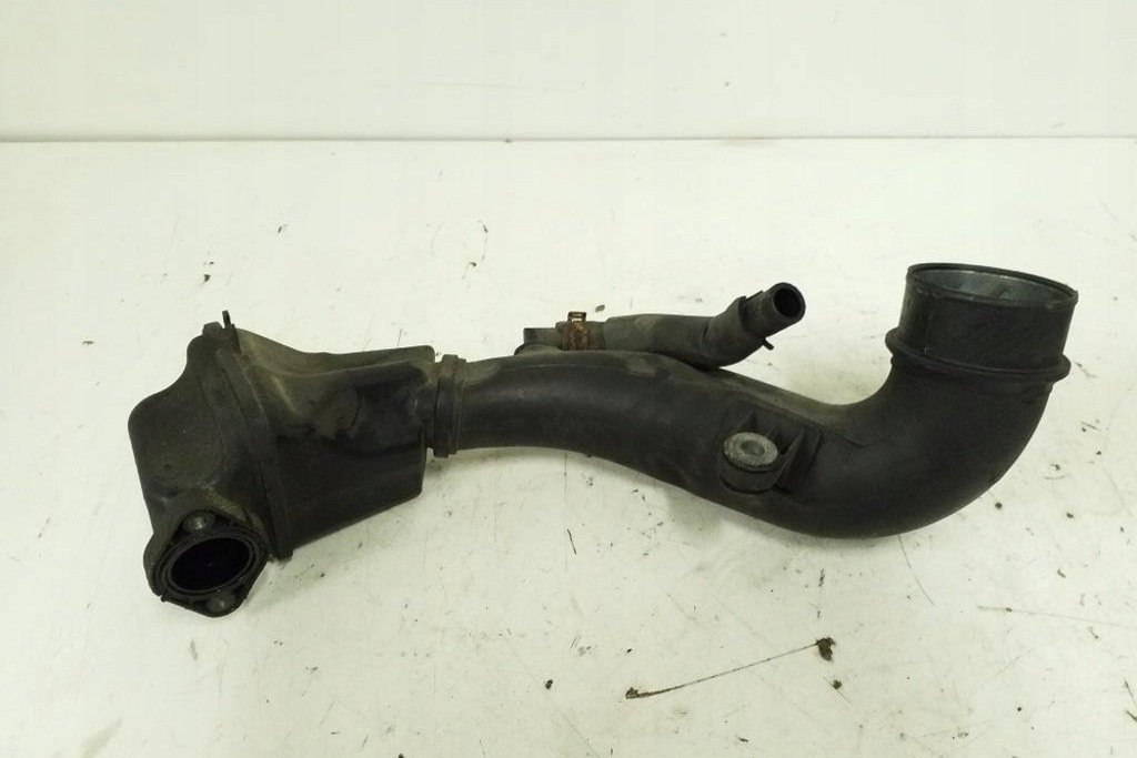 фото №1, Правый шланг интеркулер renault master iii фургон fv 8200858600d 2.3l