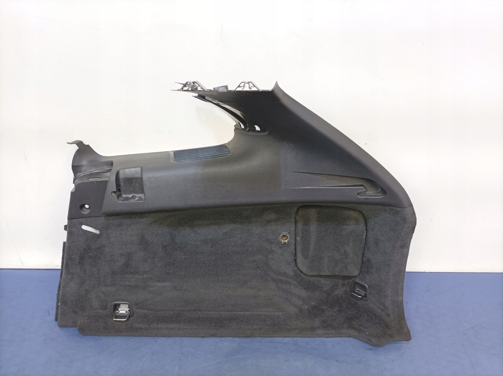 фото №1, Volvo xc60 i обшивка багажника правый