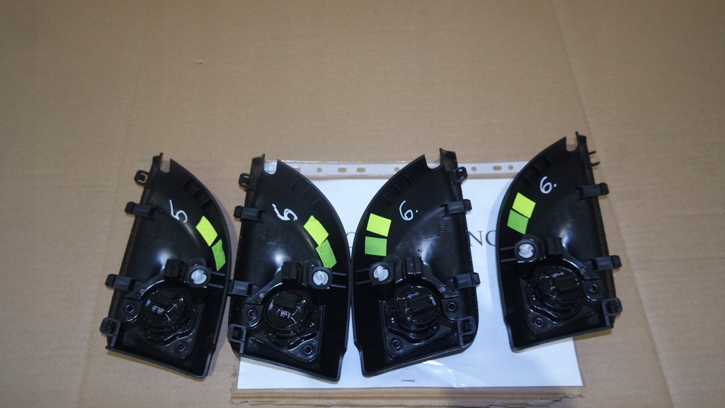 фото №3, Треугольник защита зеркало citroen e-berlingo rifter combo 2023.