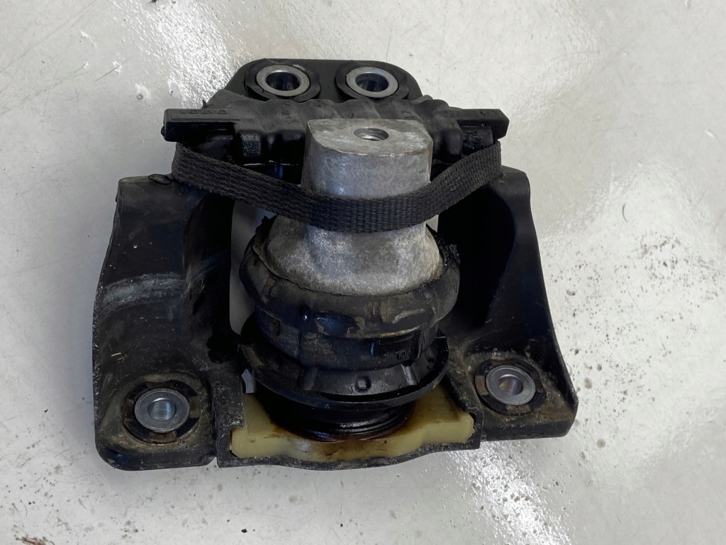 фото №1, Подушка кронштейн двигателя volvo xc60 ii 2.0 t6