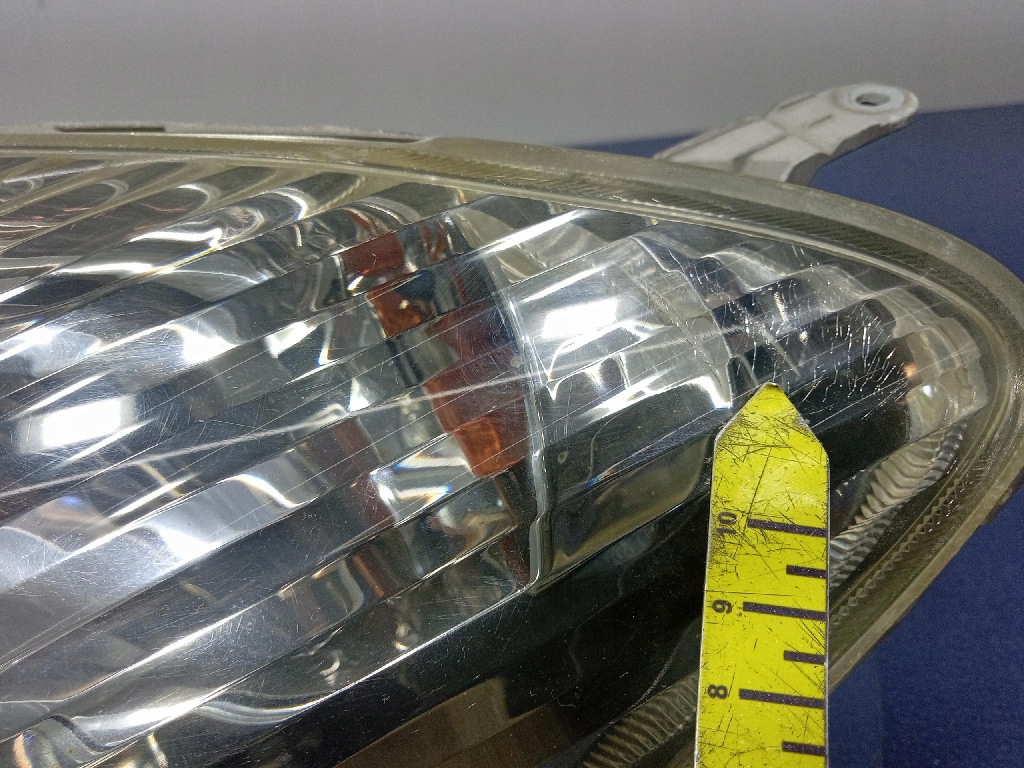 фото №10, Toyota corolla verso i фара левый перед лампа передняя eu 13-66