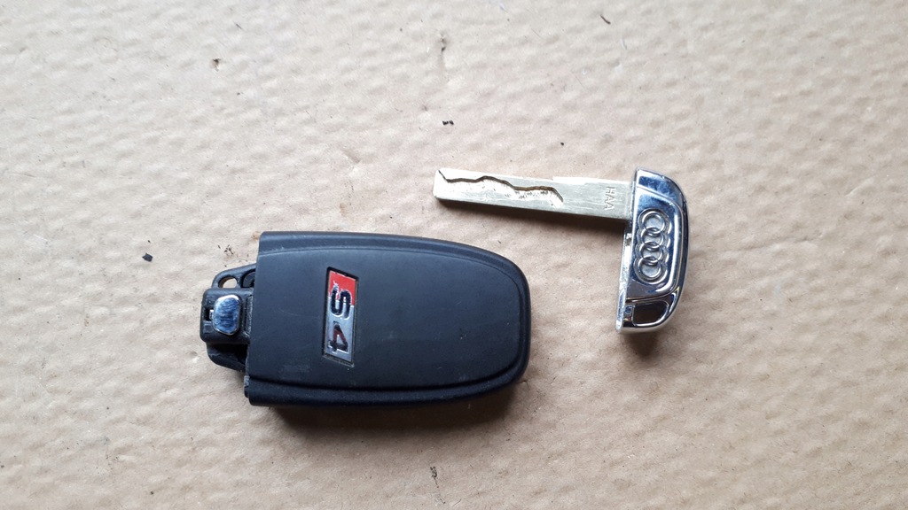 фото №6, S4 b8 a4 ключ pilot 8t0959754aj