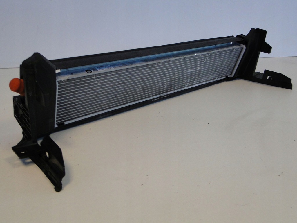 фото №10, Mercedes amg gt 192 43 50 55 63 sl r232 232 малый радиатор wody + рамка