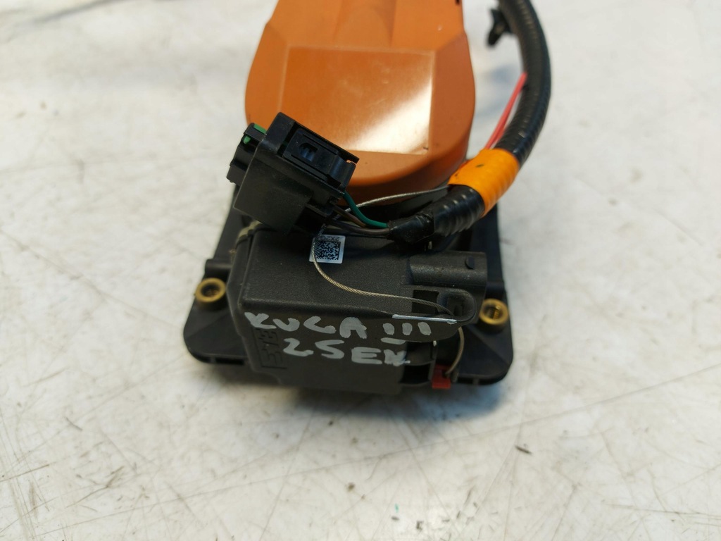 фото №4, Ford kuga mk3 роз'єм заряджання plug in