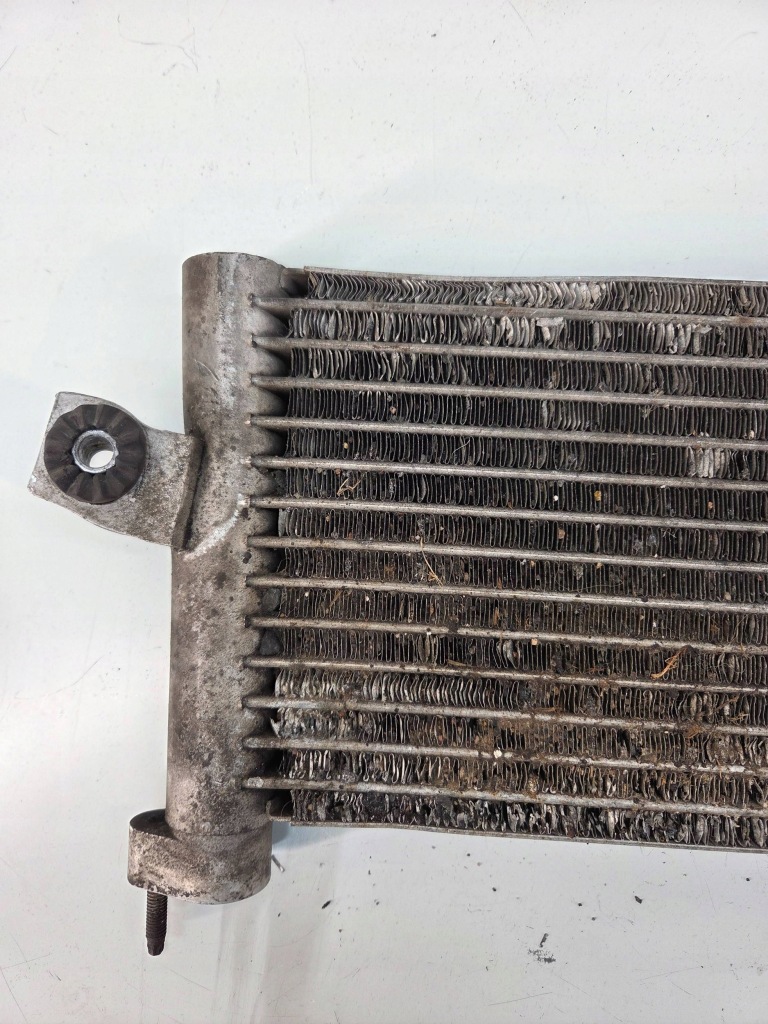 Радиатор масла коробки передач bmw m3 f80 7317183 Недорого