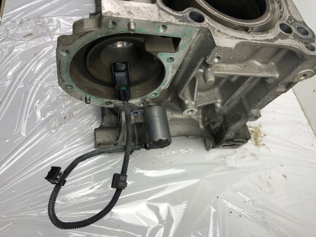 фото №6, Volvo 2.0 блок двигателя 09487202