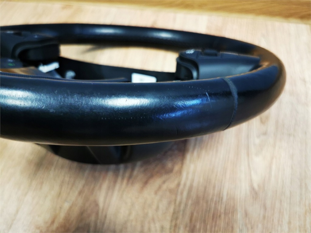 фото №9, Kia carens iv 13-18 воздуховод кожа мультифункция