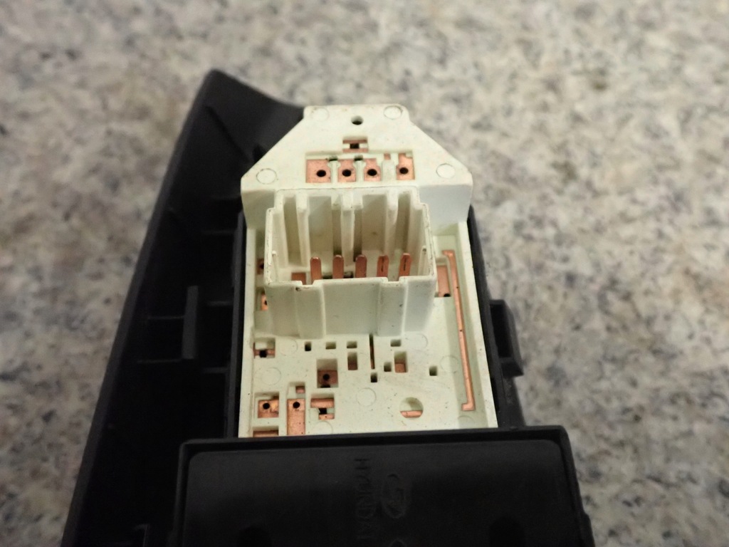 фото №7, Kia proceed 06-11 панель управление стекла левый