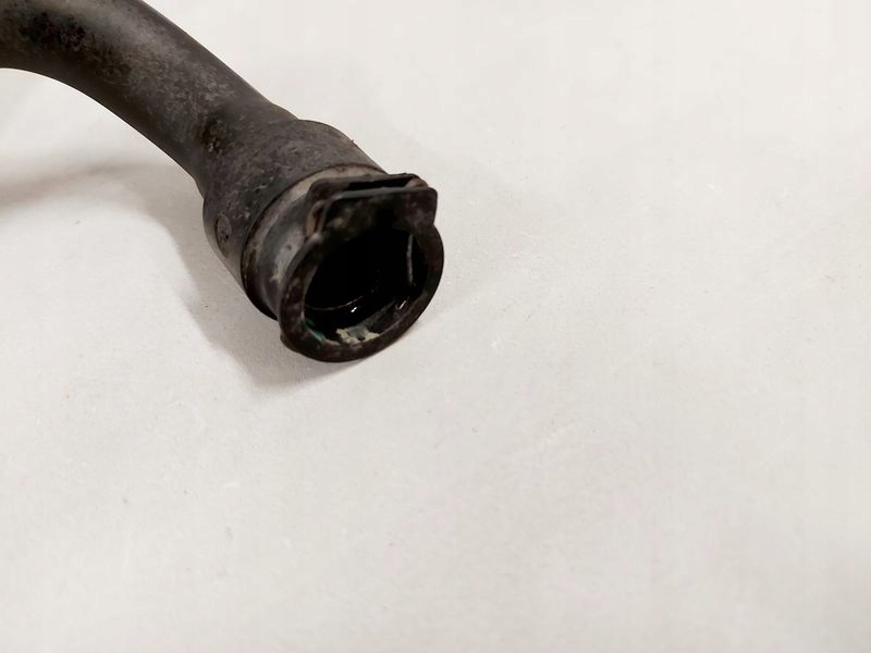 фото №5, Peugeot 208 i 1.0 b wąż wody шланг труба