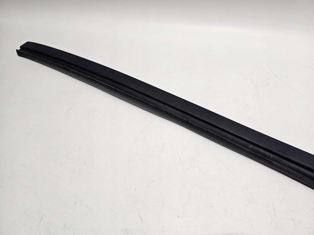 фото №7, Молдинг стекло лобовое правая renault zoe i #5908