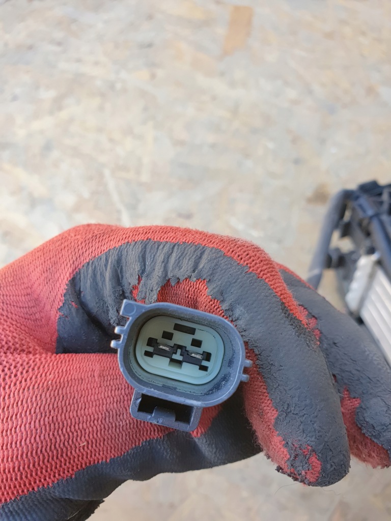 Focus mk3 1.0 интеркулер вентилятор cv61-9l440-vc Цена